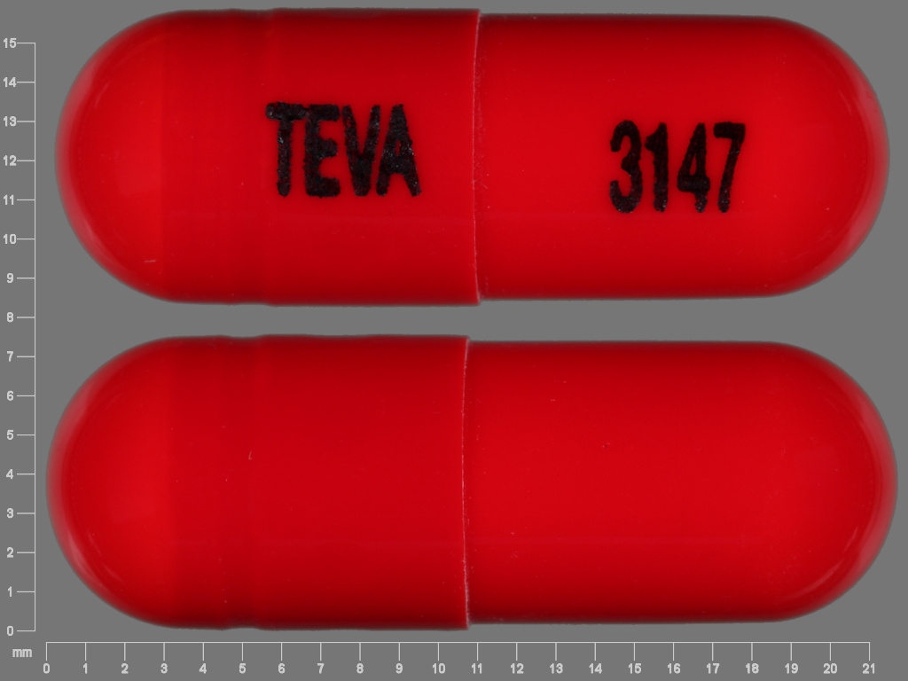 Orange Capsule pill with imprint TEVA;3147 — Cephalexin Cephalexin 500 mg; (view 2)