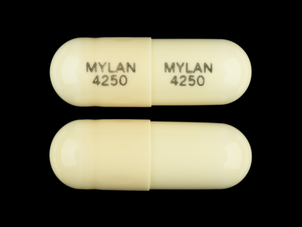 White Capsule pill with imprint MYLAN;4250 — Doxepin hydrochloride Doxepin hydrochloride 50 mg; (view 2)