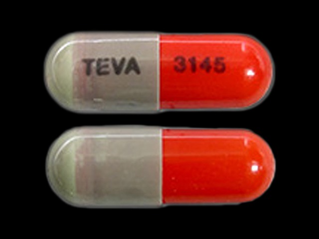 Gray;orange Capsule pill with imprint TEVA;3145 — Cephalexin Cephalexin 250 mg; (view 3)