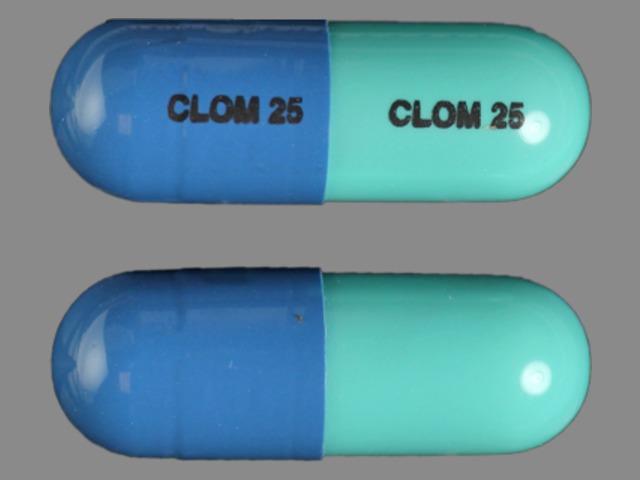 Blue Capsule pill with imprint CLOM25 — Clomipramine hydrochloride Clomipramine hydrochloride 25 mg; (view 2)