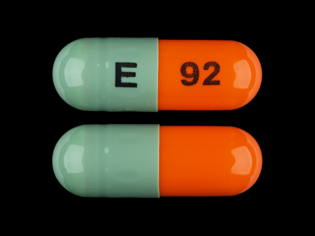 Green;orange Capsule pill with imprint E;92 — Fluoxetine Fluoxetine hydrochloride 40 mg; (view 2)